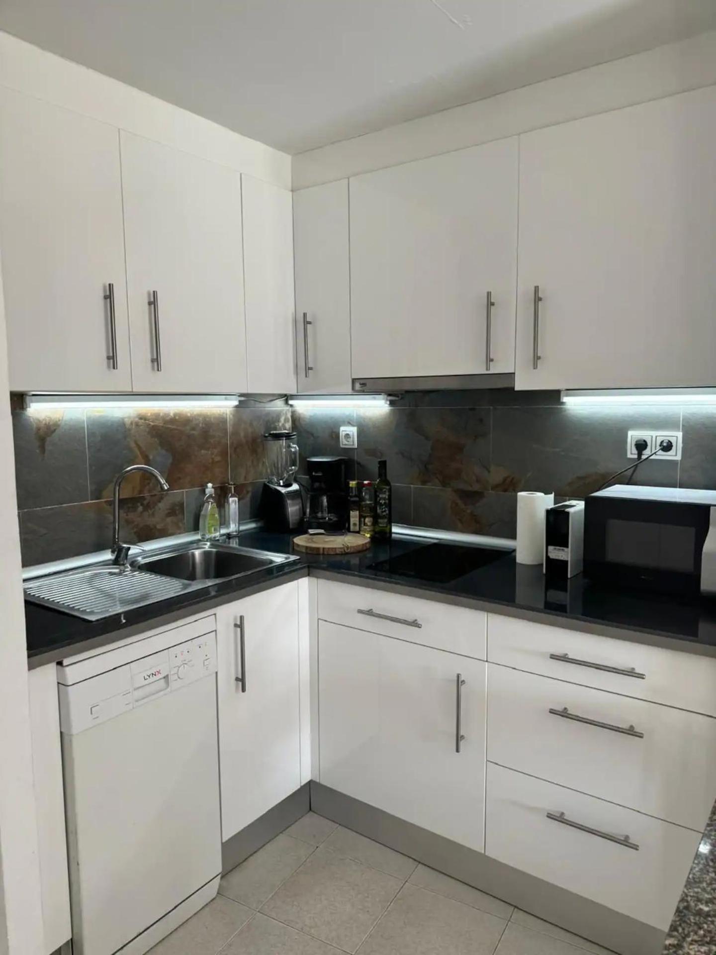 Апартаменти 2Nda Linea Con Piscina En Miami Platja Miami Playa Екстер'єр фото