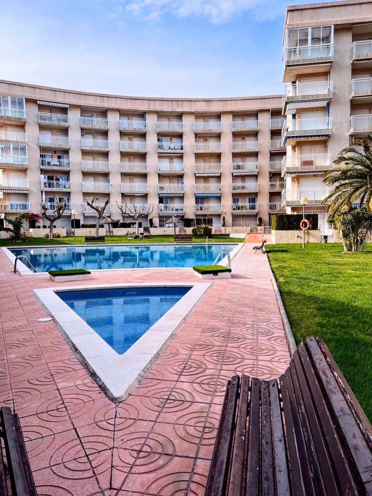 Апартаменти 2Nda Linea Con Piscina En Miami Platja Miami Playa Екстер'єр фото