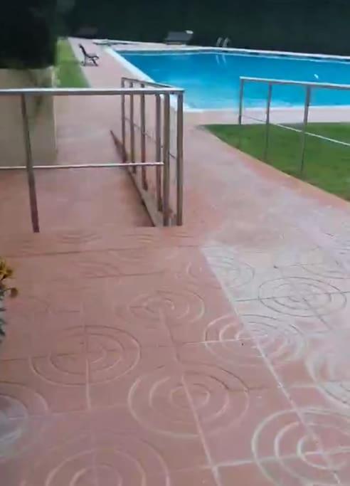 Апартаменти 2Nda Linea Con Piscina En Miami Platja Miami Playa Екстер'єр фото